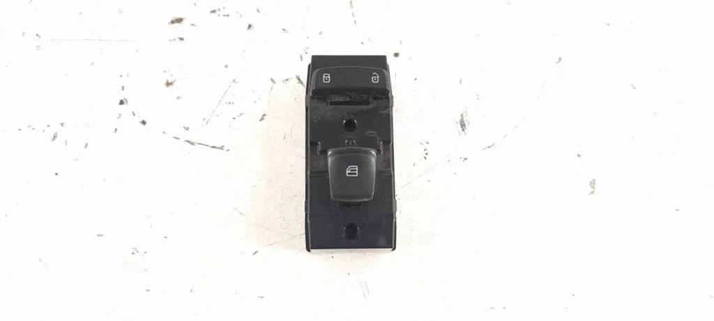 Electric window control switch – front right