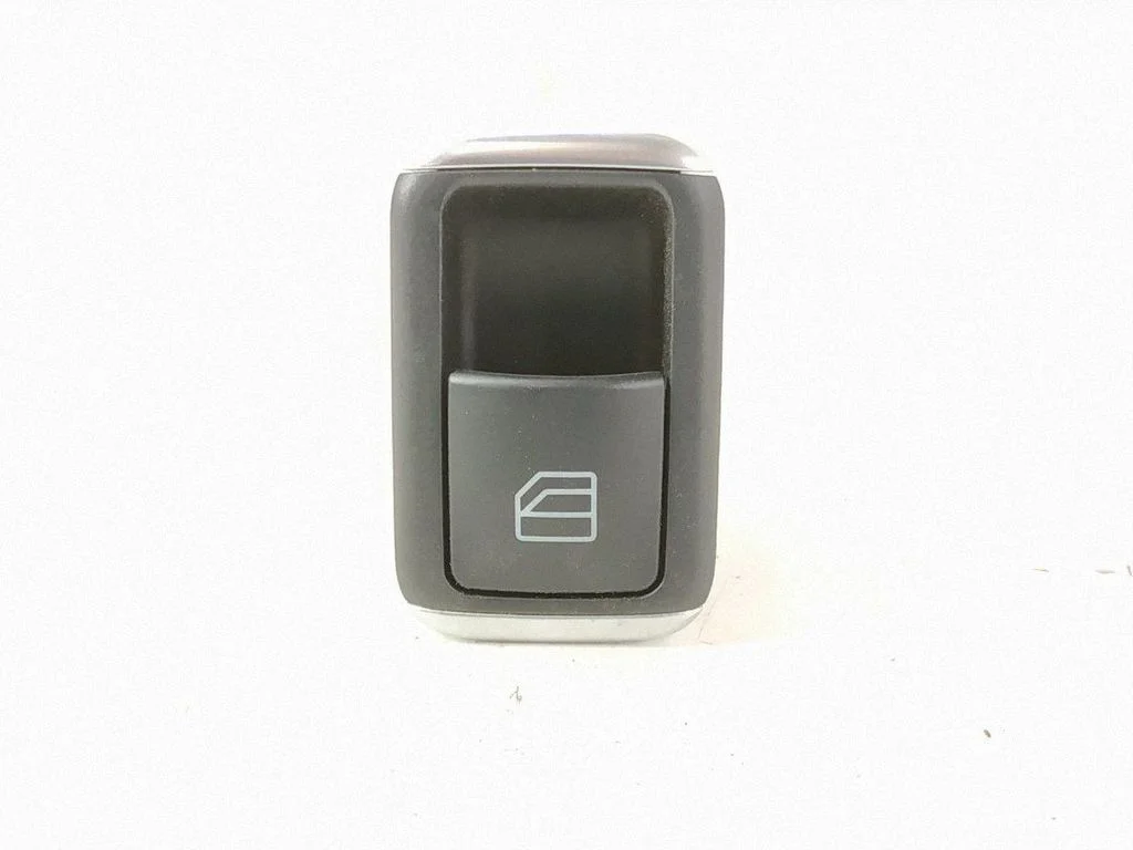 Electric window control switch – rear right