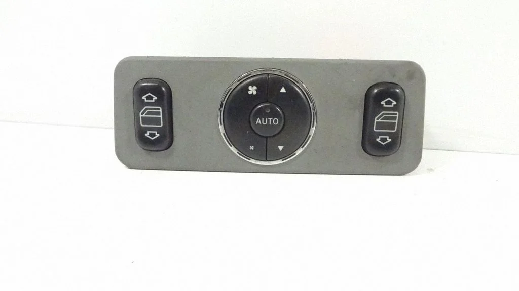 Elektrisko logu slēdzis