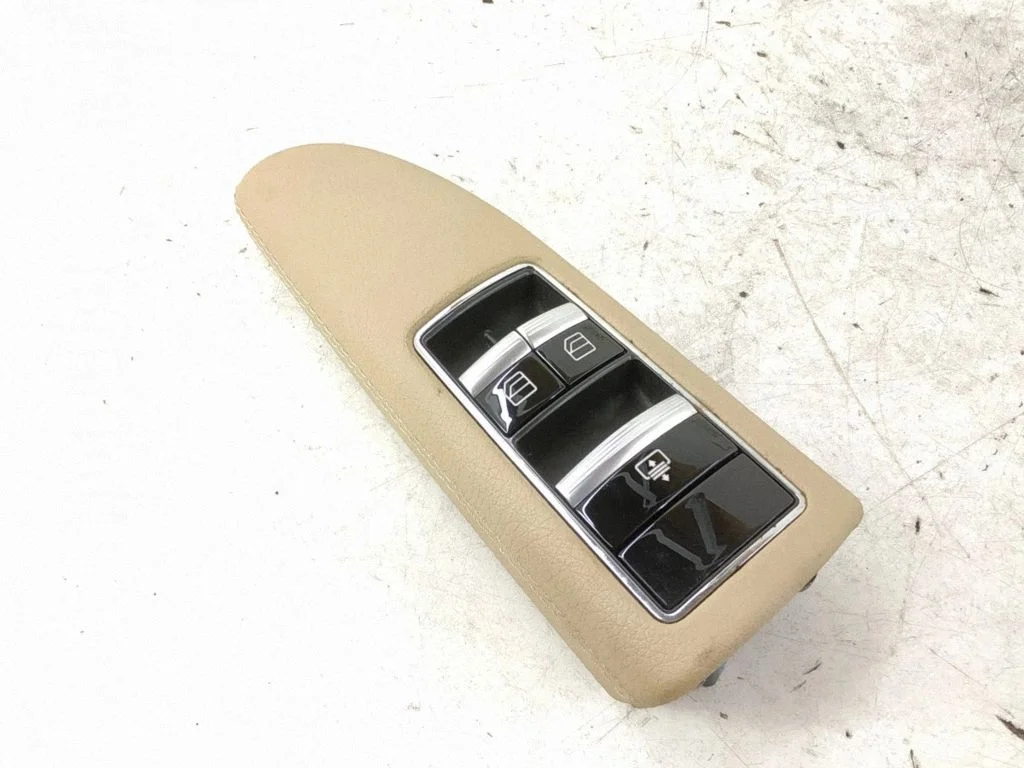 Electric window control switch – rear right