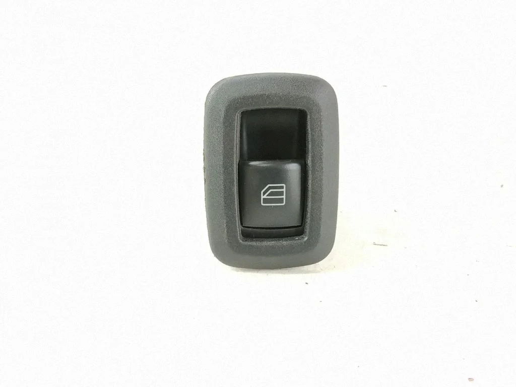 Przełącznik szyb elektrycznych – Mercedes-Benz Klasa B W245 (2005-2011)