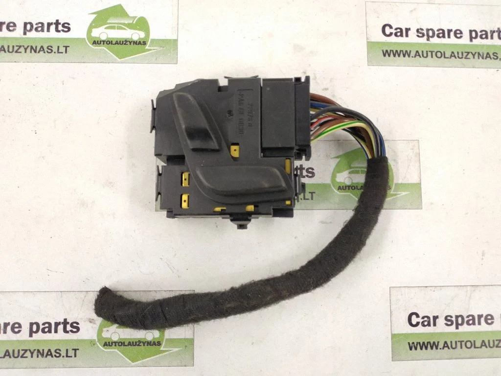 Seat control switch DALISID2079