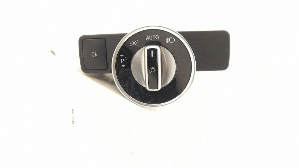 Light switch