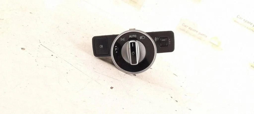 Light switch