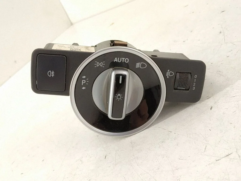 Light switch