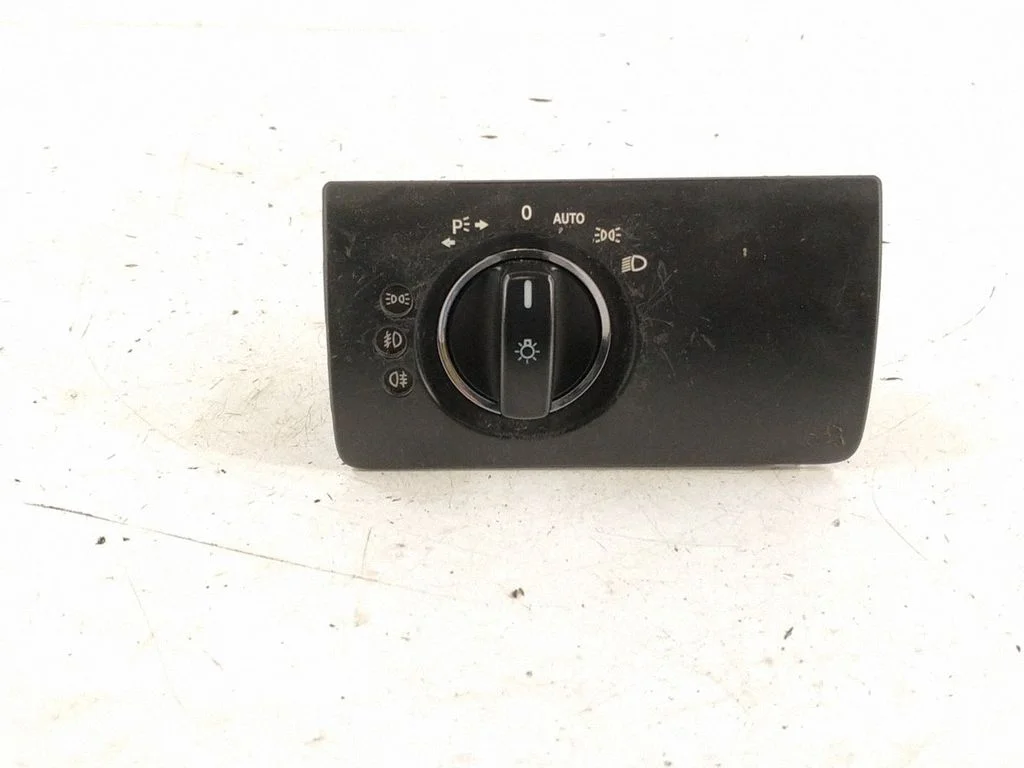 Light switch – Mercedes-Benz ML-Class W164 (2005-2011)