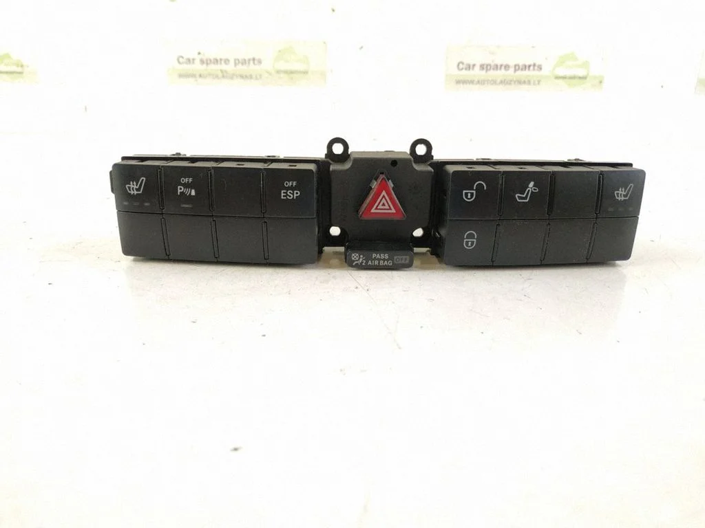 Alarm switch – Mercedes-Benz C-Class W203 (2000-2007)