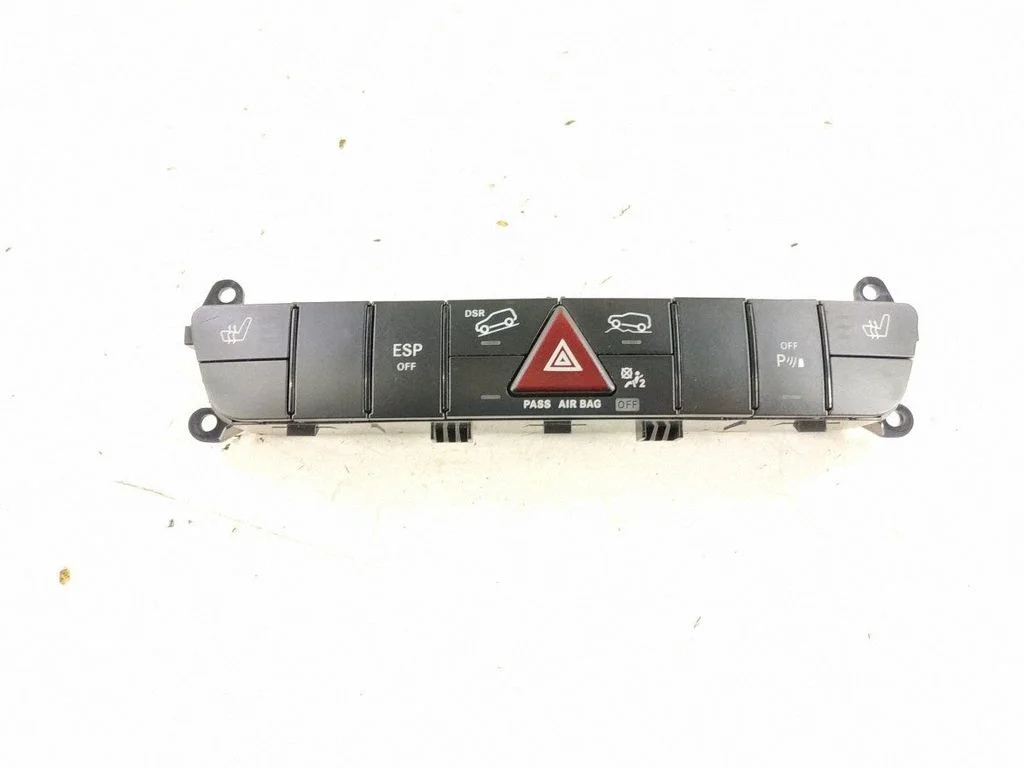 Alarm switch – Mercedes-Benz ML-Class W164 (2005-2011)