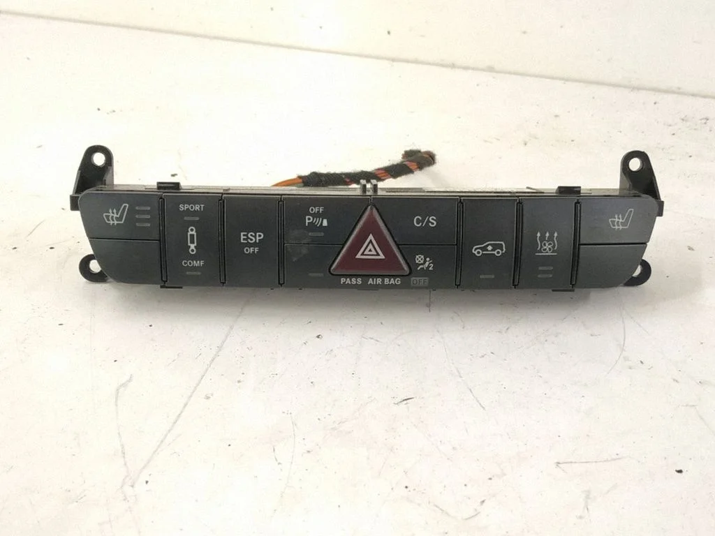 Alarm switch – Mercedes-Benz R-Class W251 (2005-2013)
