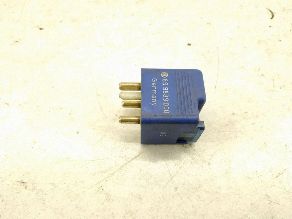 Cruise control relay – Mercedes-Benz SL-Class R129 (1989-2002)