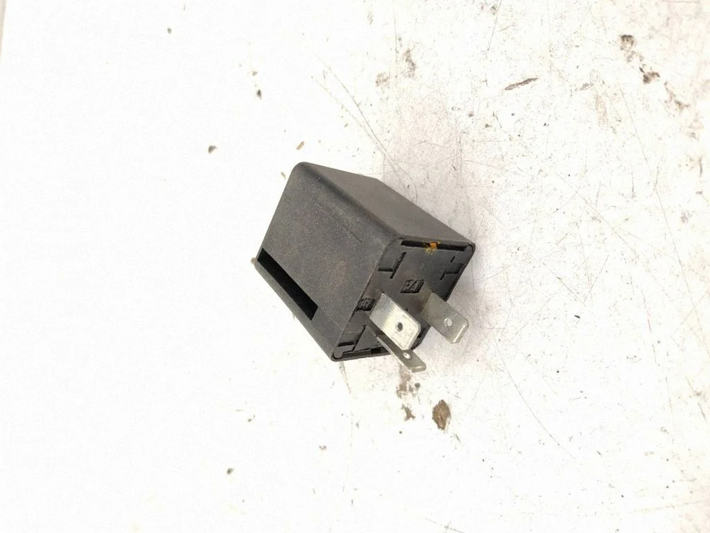 Cruise control relay
