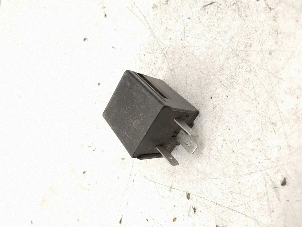 Cruise control relay