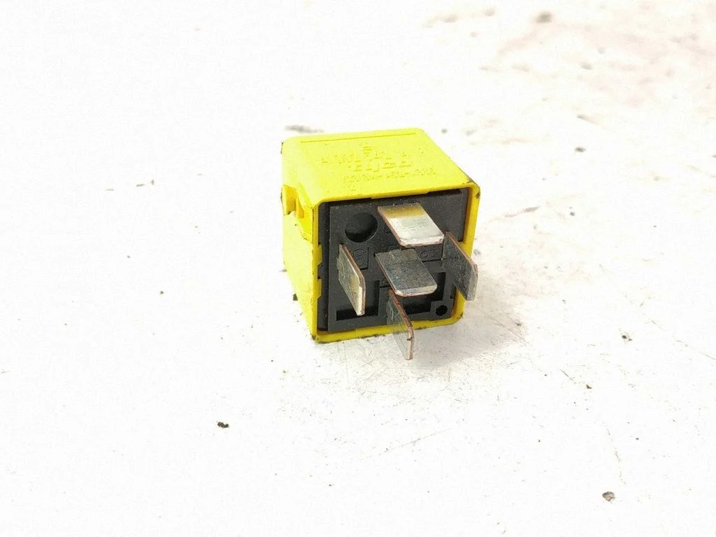 Püsikiiruse hoidiku relee – Mercedes-Benz B-klass W245 (2005-2011)