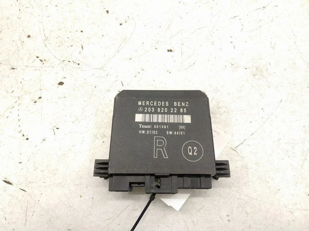 Door control unit/module – rear right
