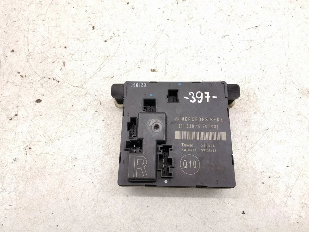 Door control unit/module – rear right