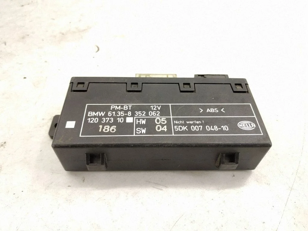 Door control unit/module – front right