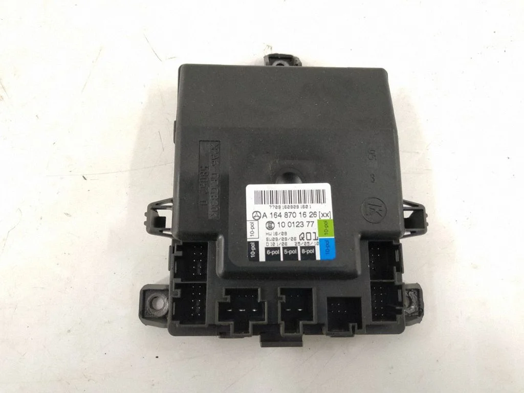 Door control unit/module – front right