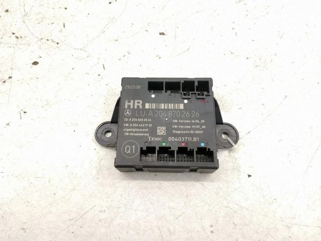 Door control unit/module – rear right