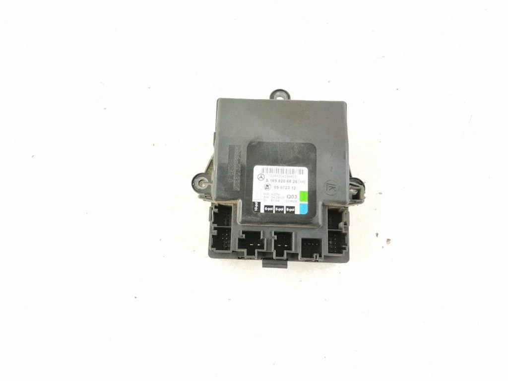 Door control unit/module – front right
