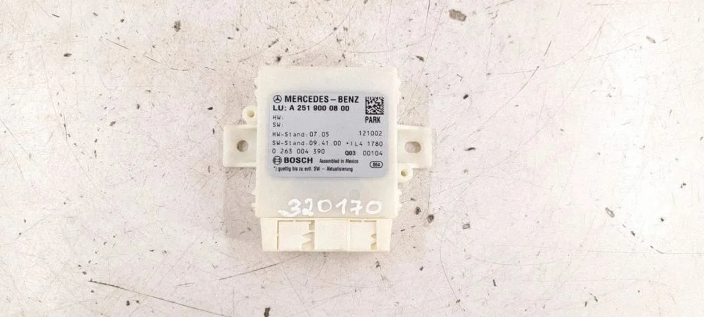 Parking PDC control unit/module – Mercedes-Benz R-Class W251 (2005-2013)