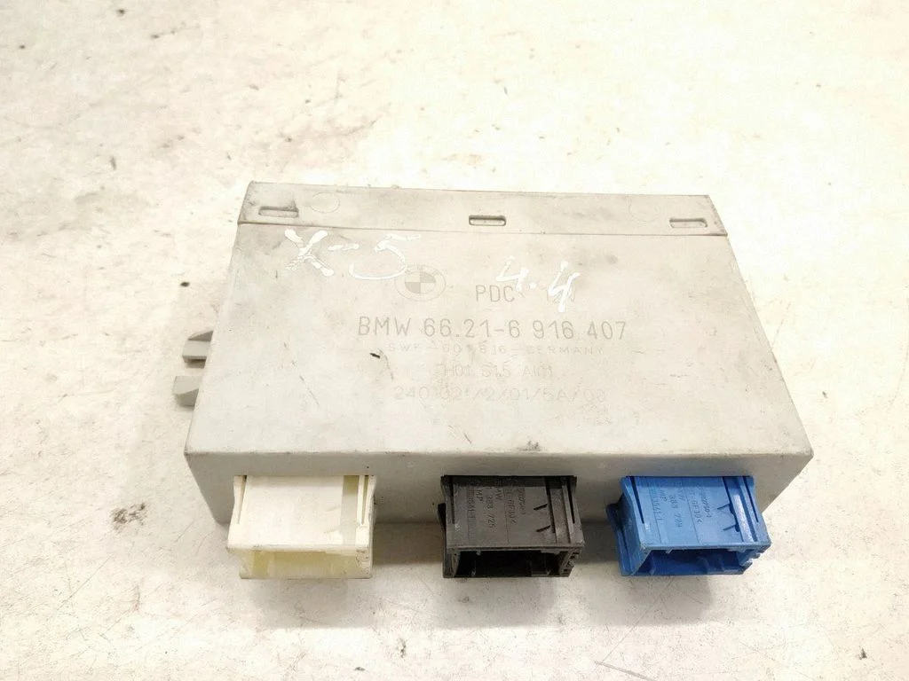 Parkimisandurite (PDC) juhtplokk – BMW X5 E53 (1999-2006)