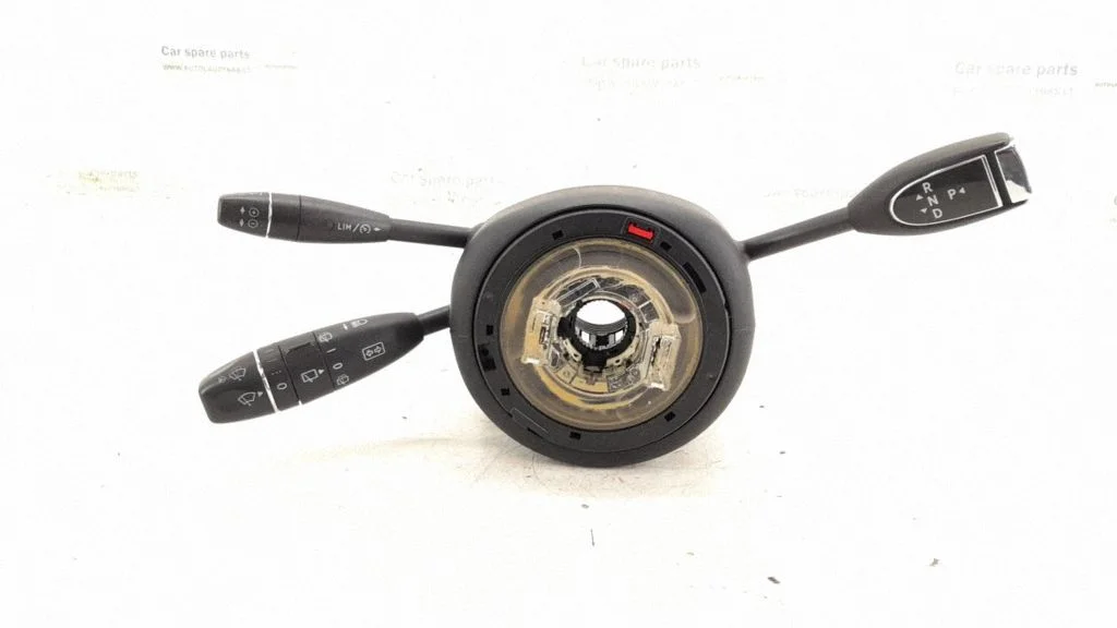 Wiper turn signal indicator stalk/switch