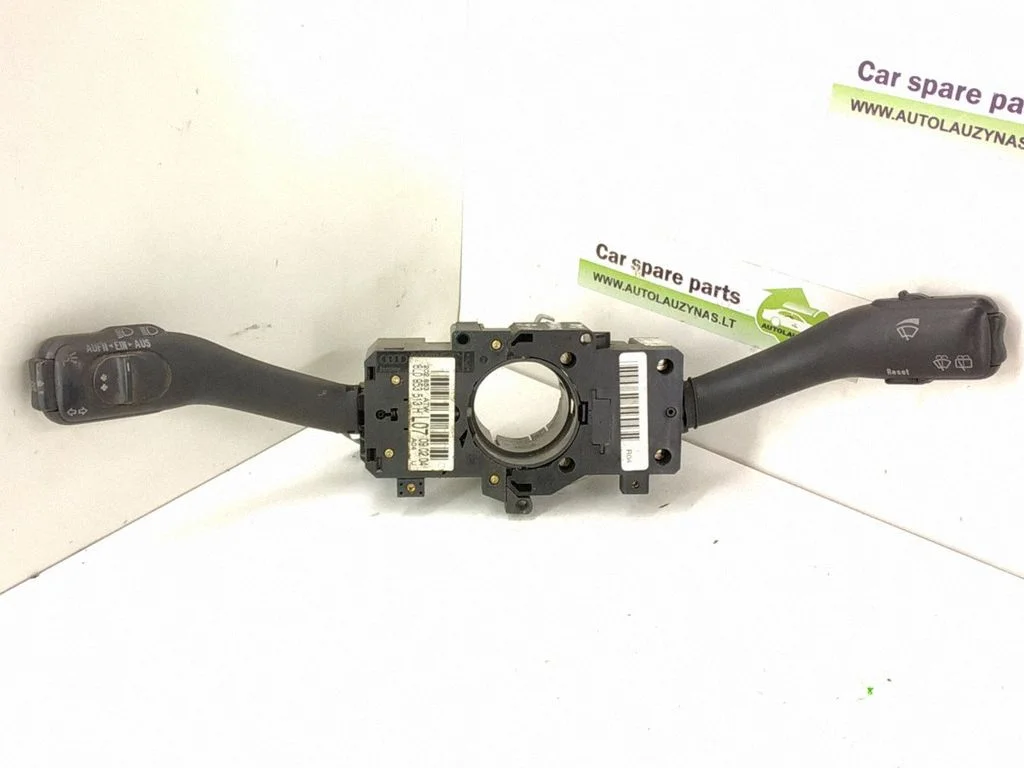 Wiper turn signal indicator stalk/switch
