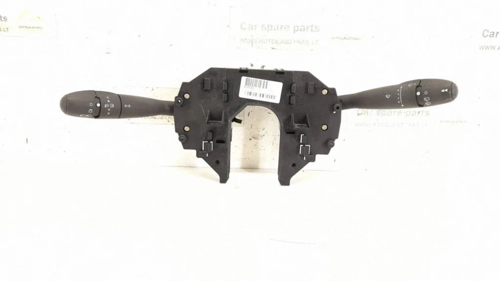 Wiper turn signal indicator stalk/switch