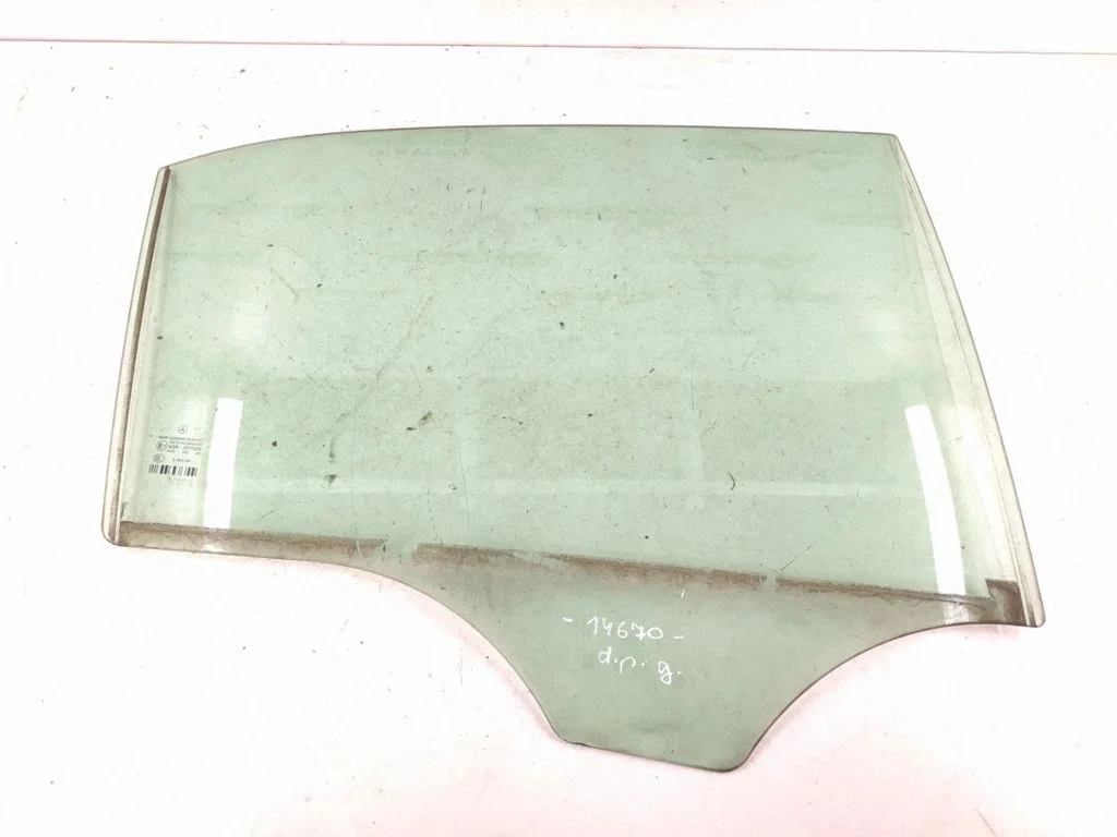 Rear door window glass DALISID1807