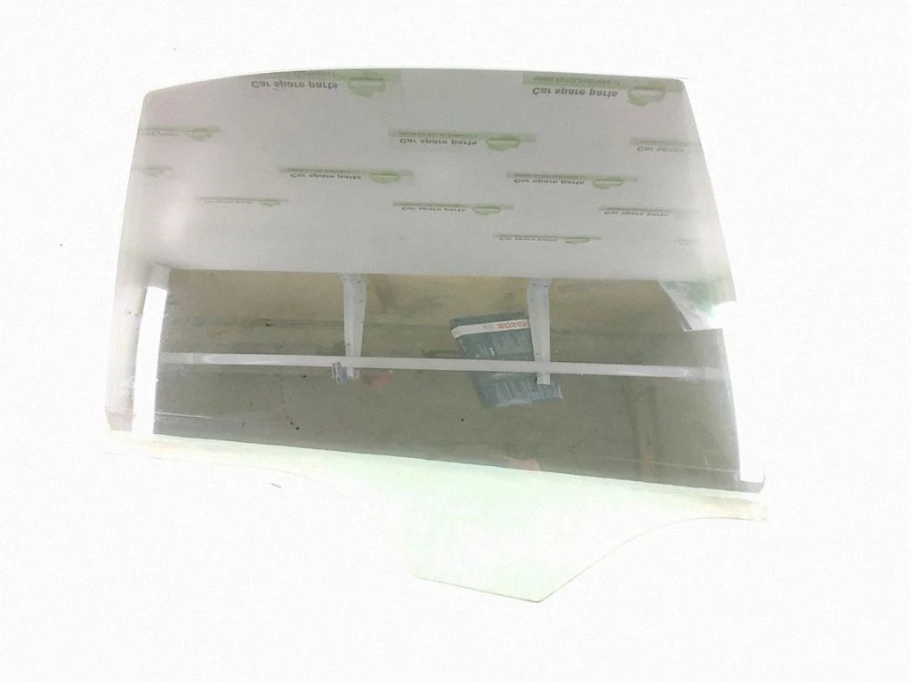 Rear door window glass 2047352310