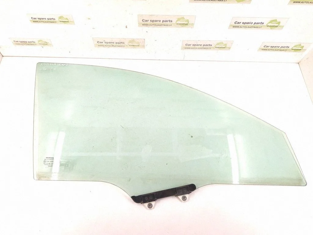 Front door window glass four-door – Honda CR-V (2007-2012)