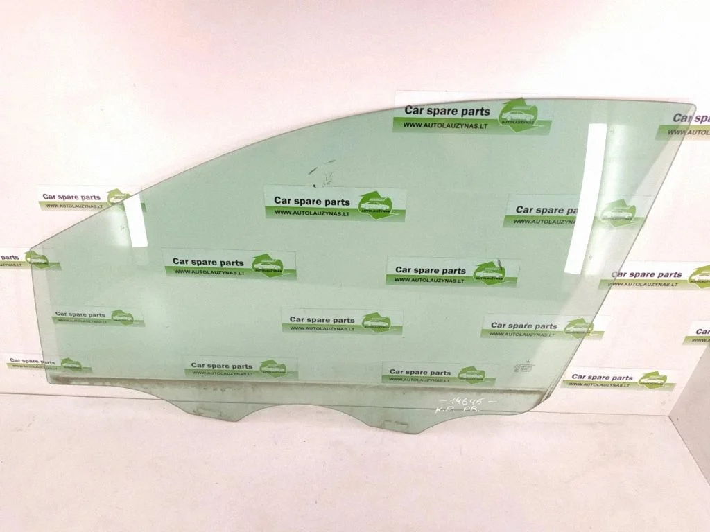 Front door window glass four-door A2467250110