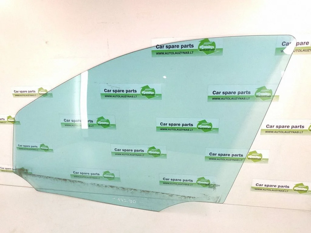 Front door window glass four-door 1647251110