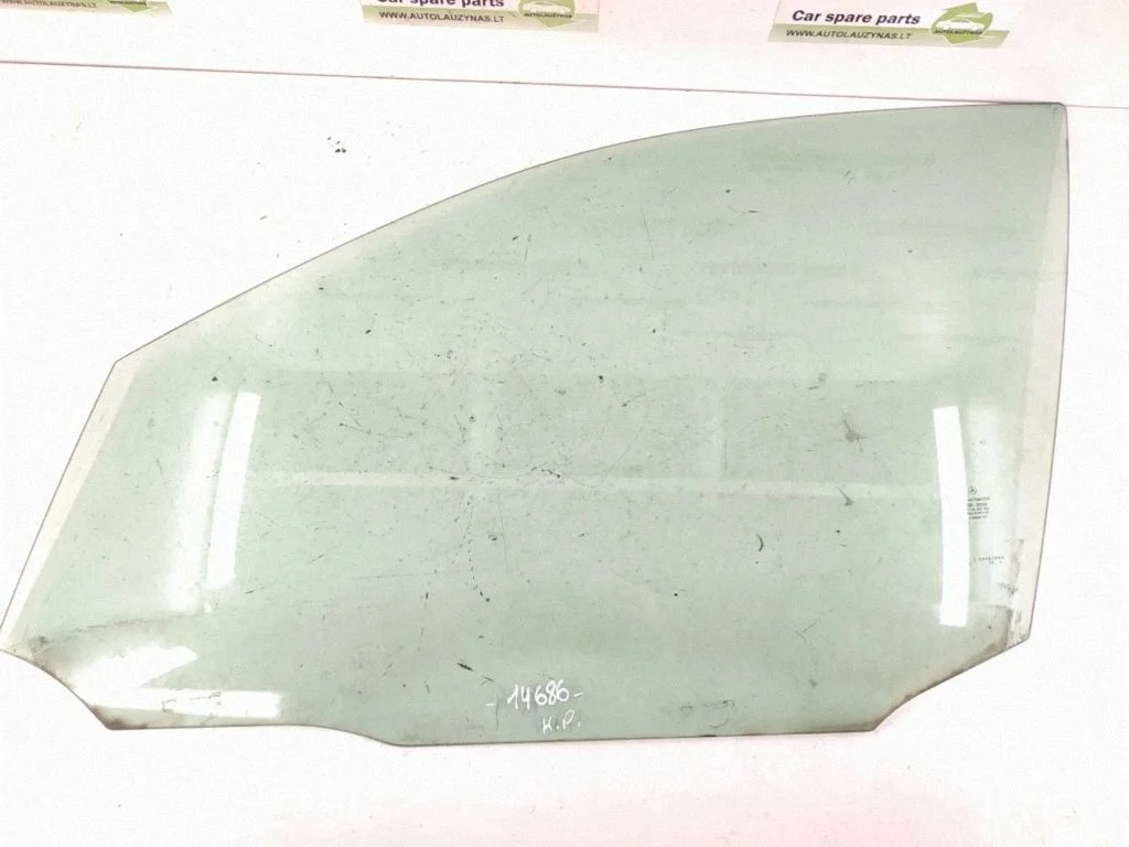 Front door window glass four-door 2047251710