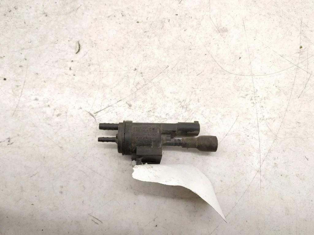 Sensor