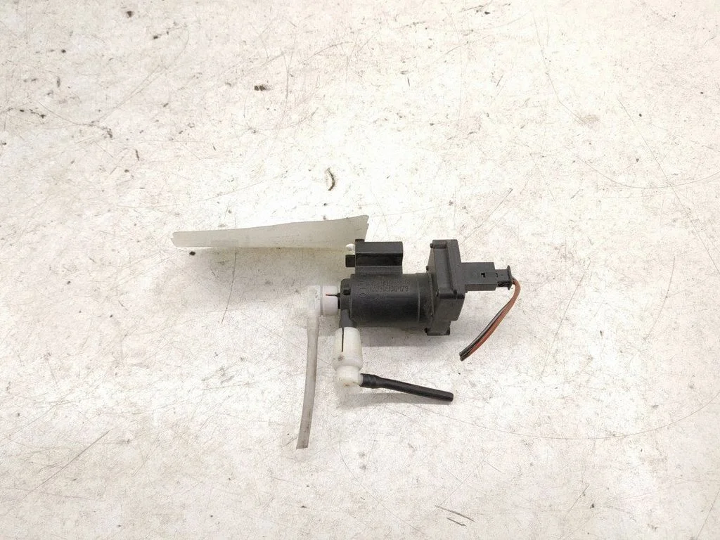 Sensor