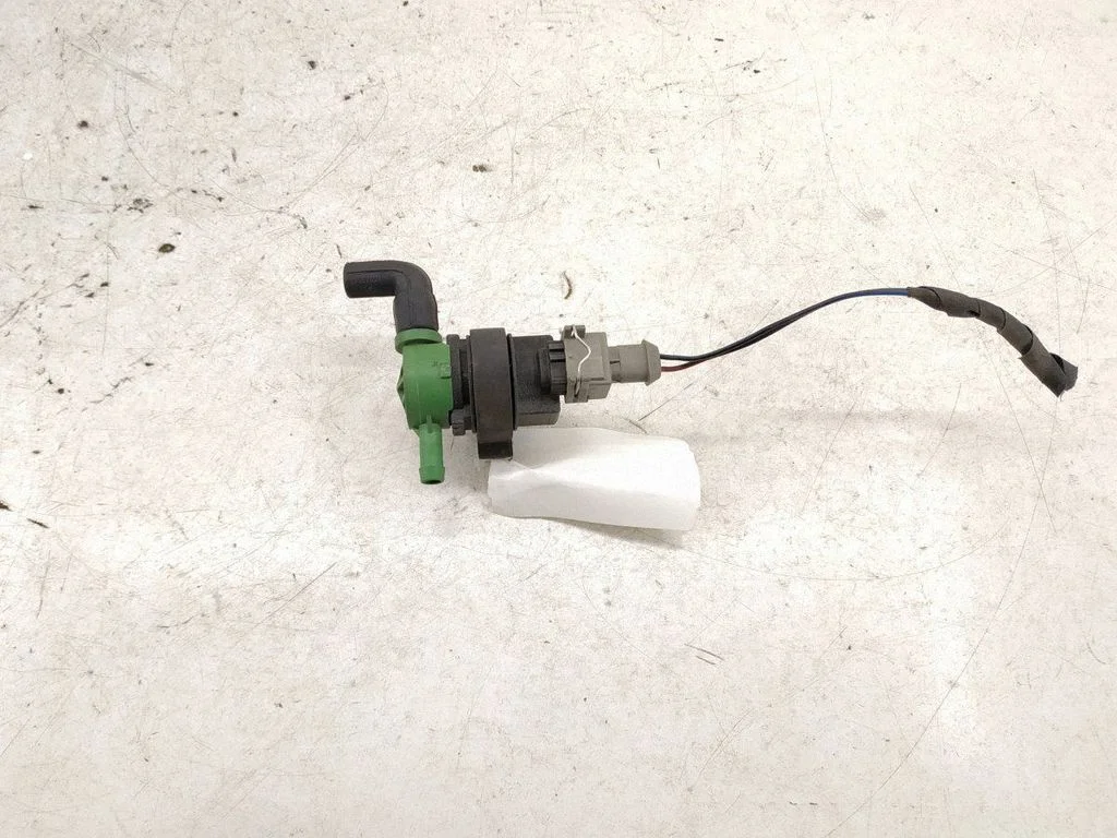 Sensor