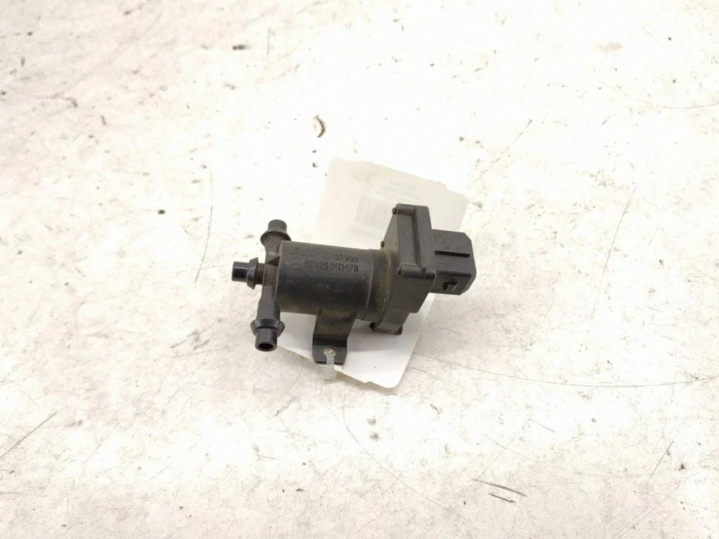 Sensor