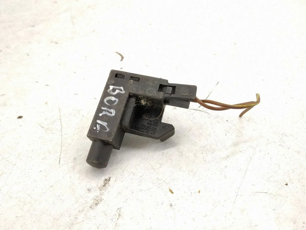 Sensor