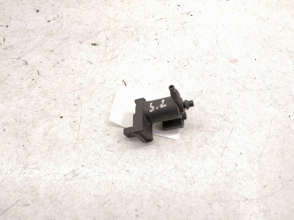 Sensor
