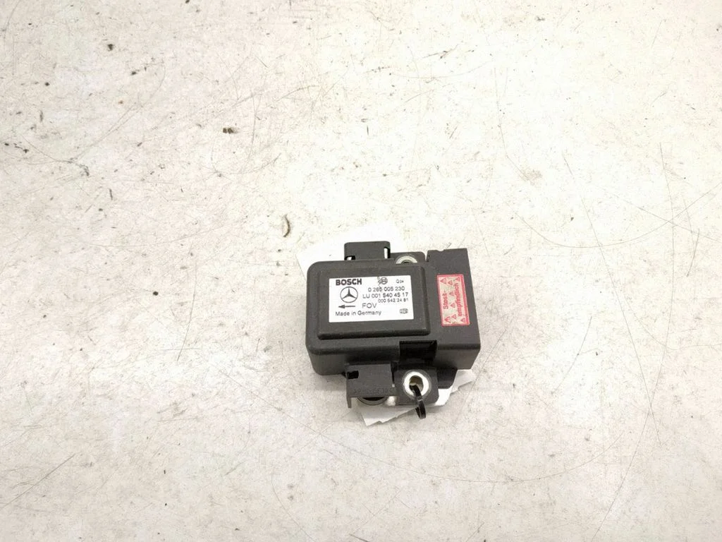 Sensor