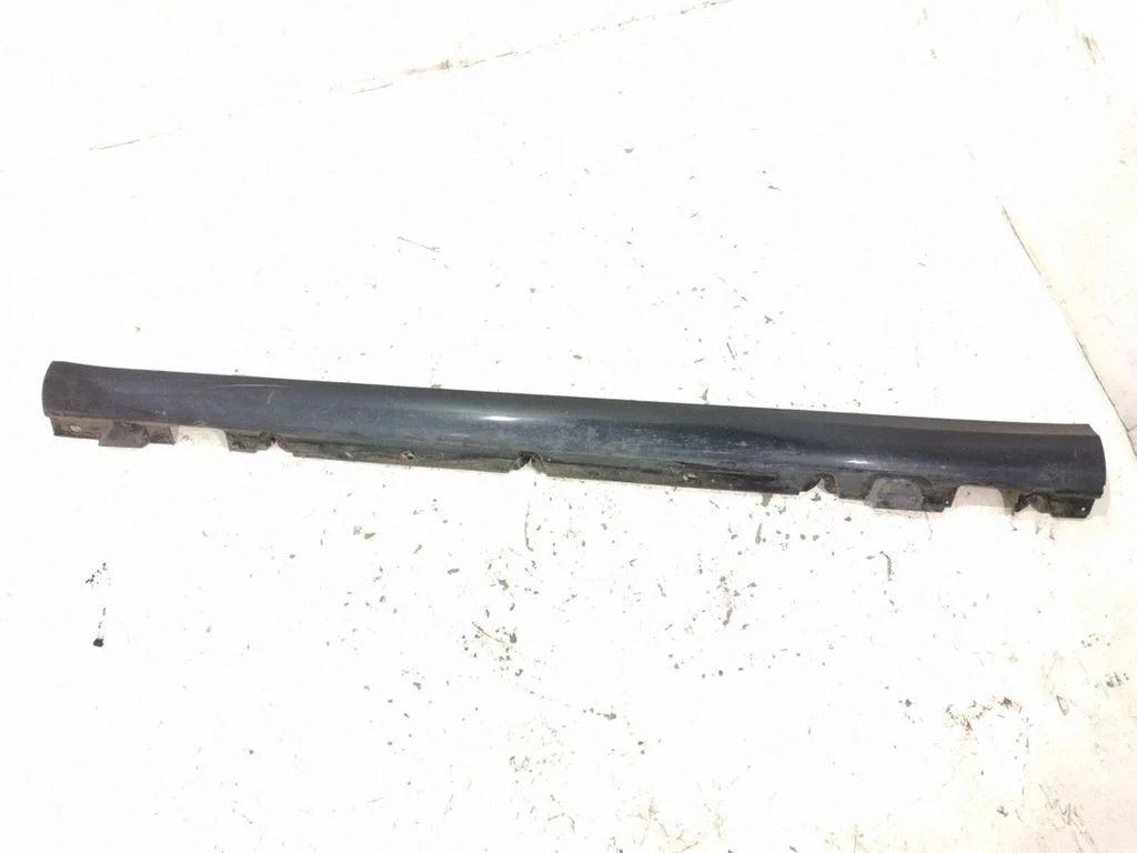 Sill – left