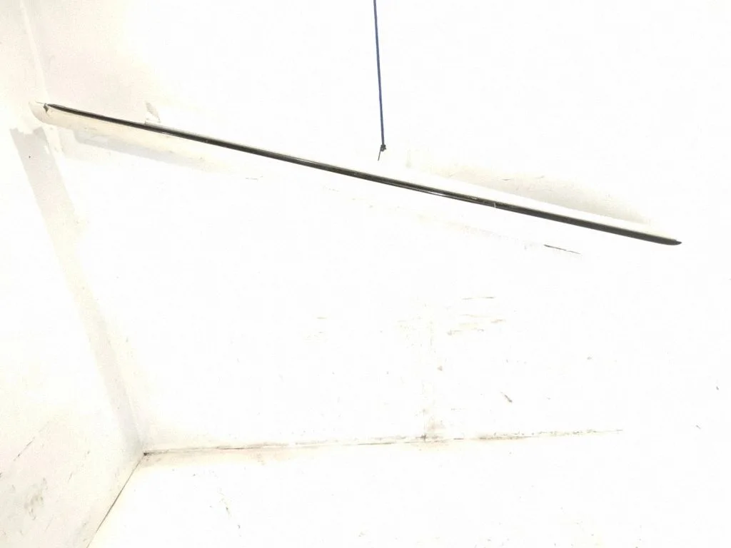 Sill – left