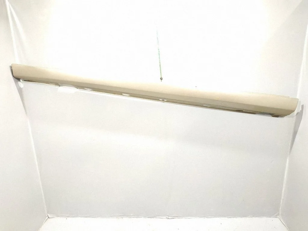 Sill – left