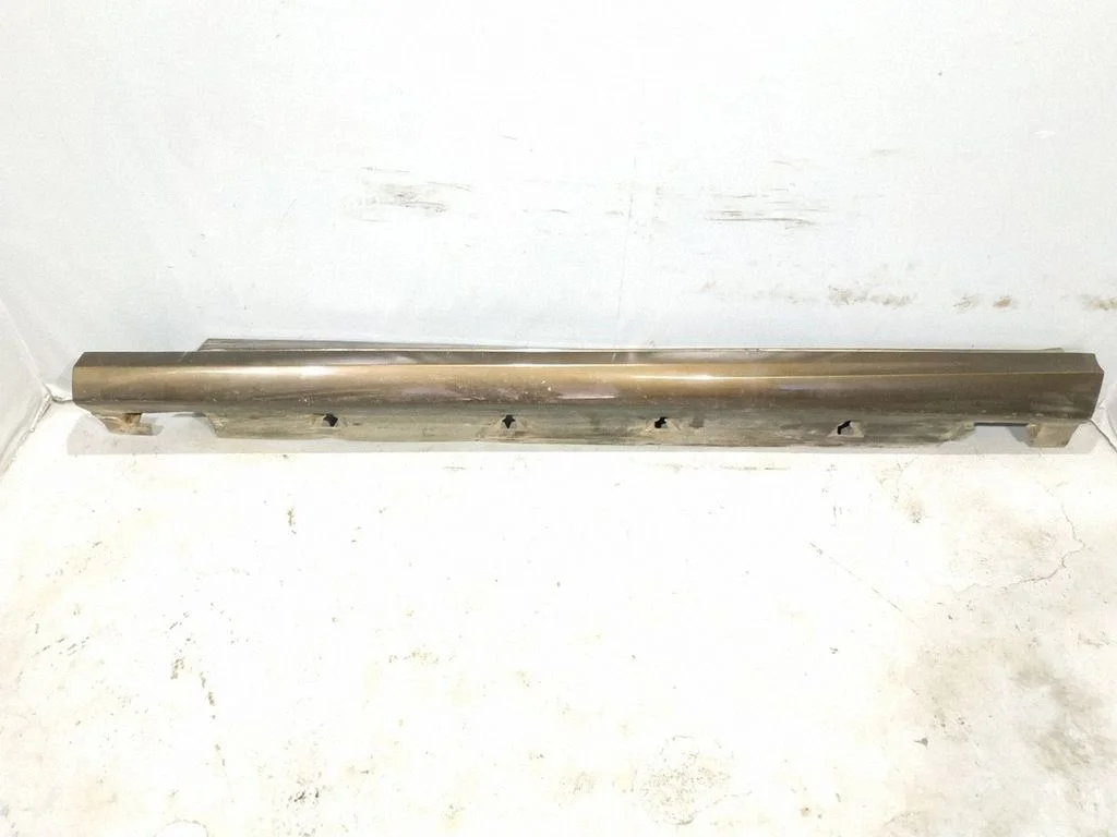 Sill – left