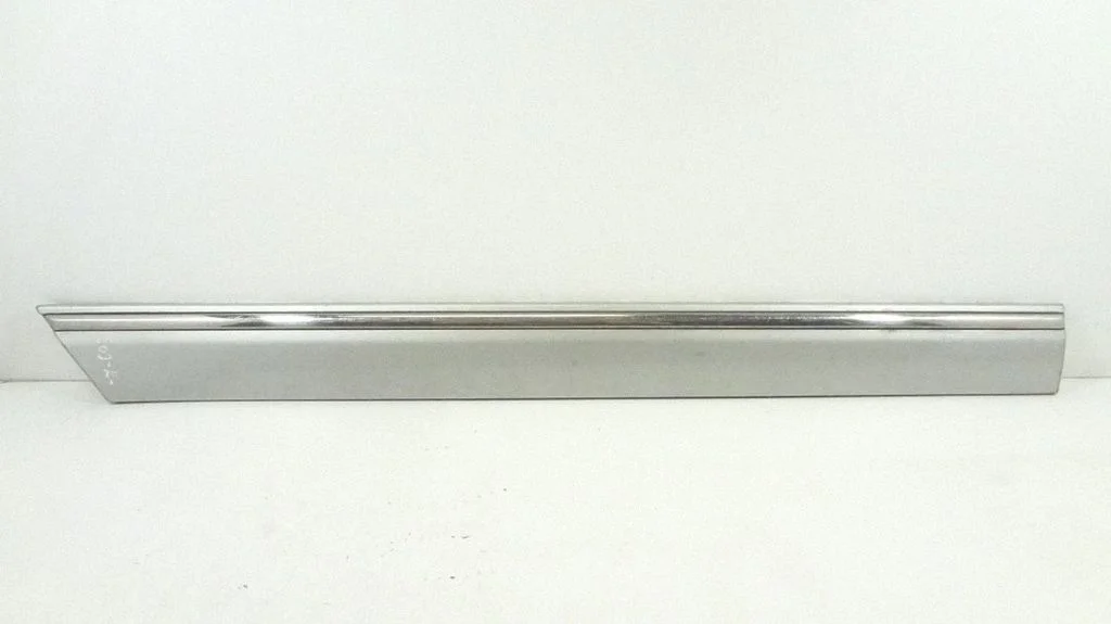 Rear door trim (molding) – rear right