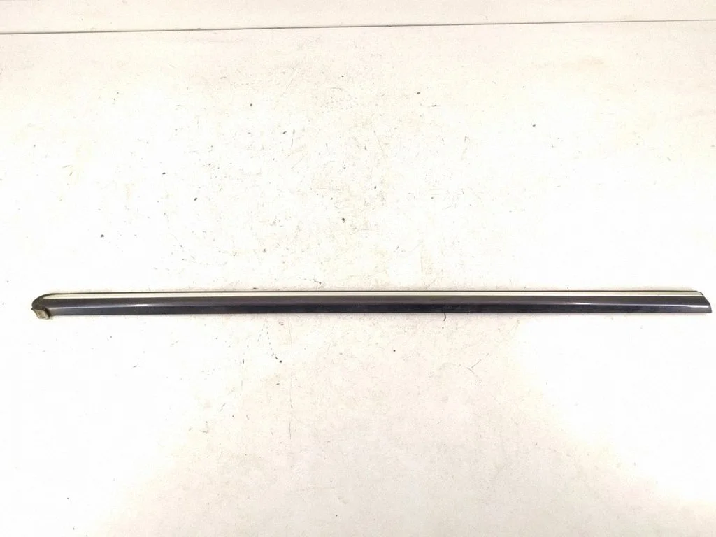 Listwa drzwi tylnych – Mercedes-Benz Klasa CLK A209 C209 (2002-2009)
