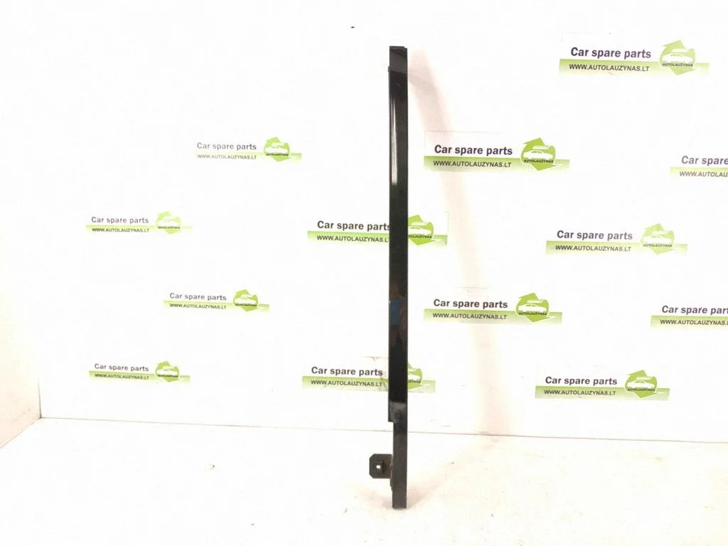 Rear door trim (molding) – Mercedes-Benz R-Class W251 (2005-2013)
