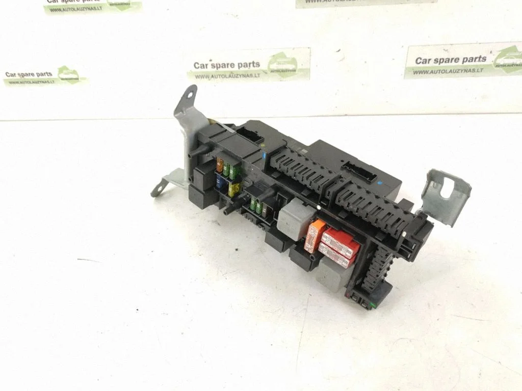 Fuse box set