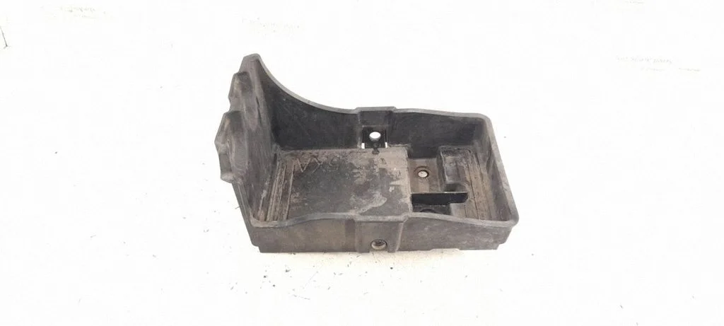 Battery tray